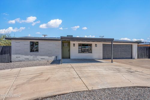 4137 E Sylvane Dr, Tucson, AZ, 85711-5630 | Card Image
