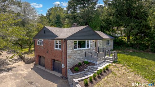 16 Gilbert Hill Rd, North Haven, CT, 06473-2102 | Card Image