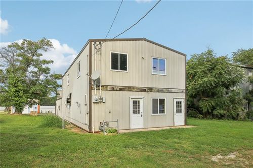 417 Kansas Ave, Lane, KS, 66042-2167 | Card Image