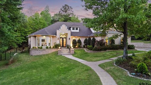 1915 Stoneleaf Dr, Tyler, TX, 75703-0129 | Card Image