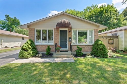 119 Brunswick Ave, London, ON, N6G3K5 | Card Image