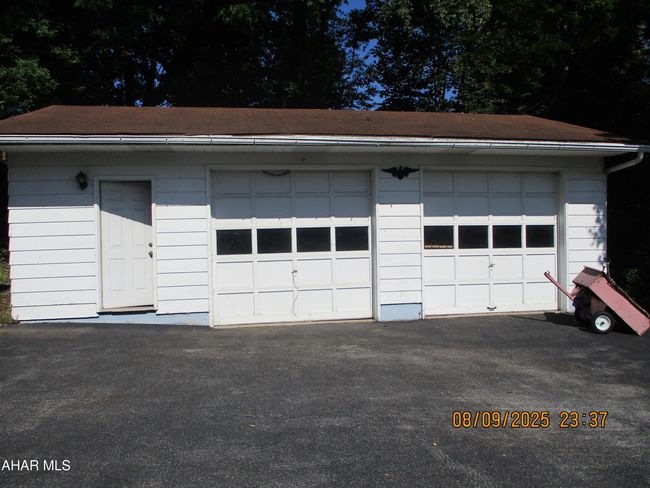 452 Shawnee Dr, House other with 2 bedrooms, 2 bathrooms and null parking in Roaring Spring PA | Image 23