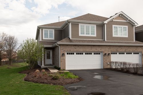12420 Lacey Dr, Lemont, IL, 60439-8501 | Card Image
