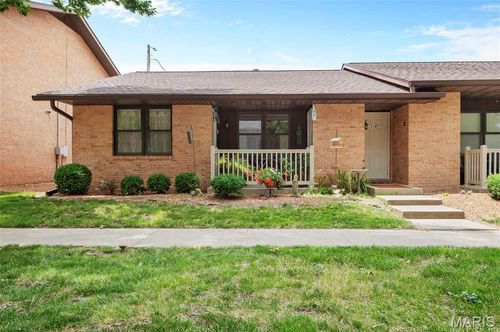 1-1314 Pine St, Highland, IL, 62249-2160 | Card Image