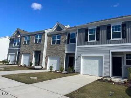 151 N Chubb Rdg, Clayton, NC, 27520-5772 | Card Image