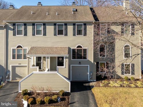2002-2005 Westfield Ct, NEWTOWN SQUARE, PA, 19073-1083 | Card Image