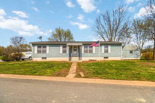 2 Rose Ave, MIDDLETOWN, PA, 17057-4645 | Card Image