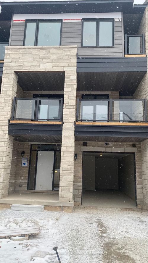 1555 Moonseed Pl, Milton, ON, L9E1V4 | Card Image