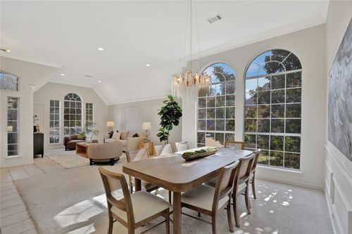 2720 Green Oak Ct, Highland Village, TX, 75077-8661 | Card Image