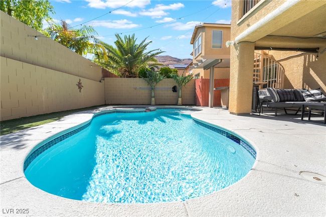 10131 Hollis Mountain Ave, House other with 3 bedrooms, 3 bathrooms and null parking in Las Vegas NV | Image 33