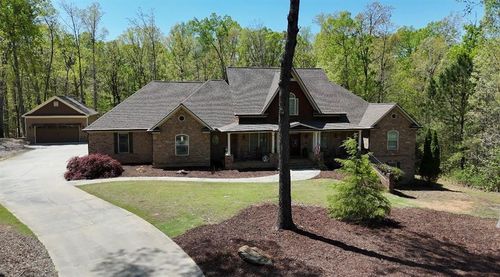 1531 Overlook Pass Rd, Monroe, GA, 30655-7441 | Card Image