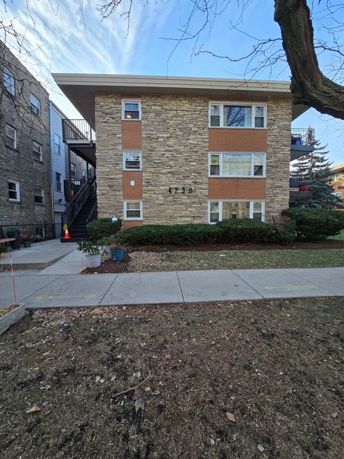 apt-2g-4730 Kenneth Ave, Chicago, IL, 60630-4047 | Card Image