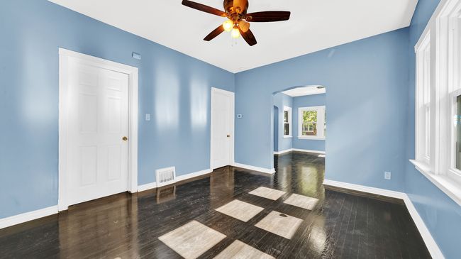 1826 47 Th Ct, Home with 3 bedrooms, 1 bathrooms and null parking in Cicero IL | Image 4