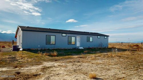 1930 Moccasin Rd, Battle Mountain, NV, 89820-4011 | Card Image