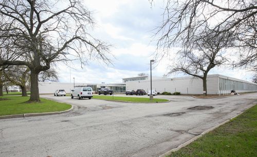 646 Chicago Rd, Chicago Heights, IL, 60411-1867 | Card Image