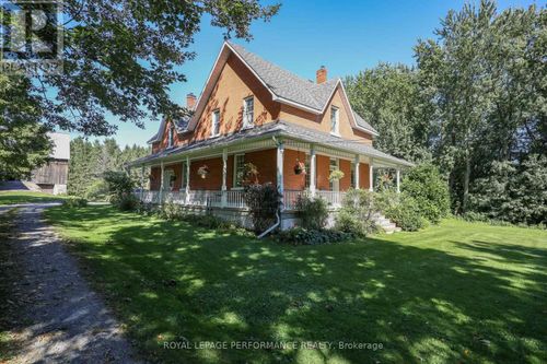 8253 Russell Road, Ottawa, ON, K4B1J1 | Card Image