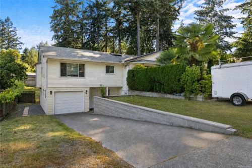 1039 Haslam Ave, Victoria, BC, V9B2N3 | Card Image