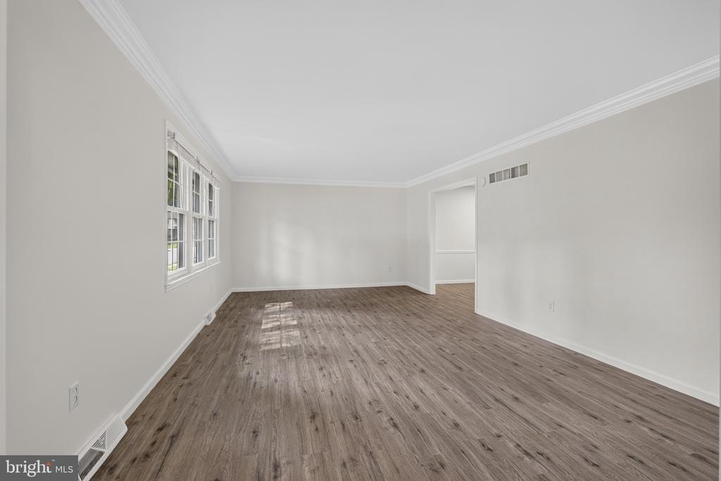 Residential in NEWARK 4