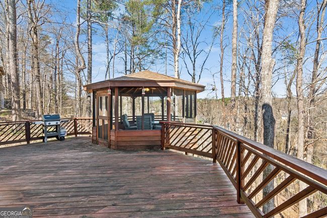 340 Ruby Forest Pkwy, House other with 4 bedrooms, 3 bathrooms and 2 parking in Suwanee GA | Image 39