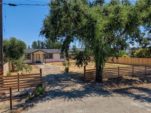 8872 Quarterhorse Ln, Lower Lake, CA, 95457-9421 | Card Image