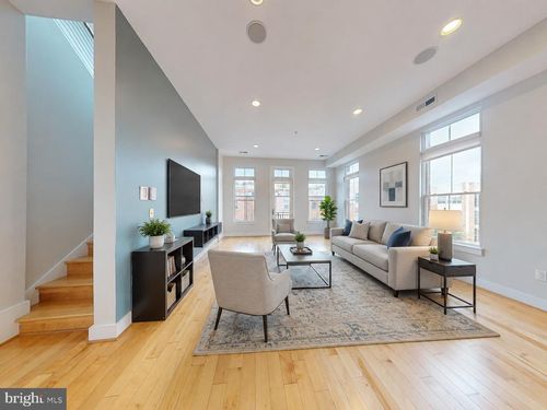 b-7-1700 Euclid St Nw, WASHINGTON, DC, 20009-2871 | Card Image