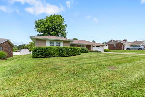 1024 Regis St, Russell, KY, 41169-1644 | Card Image