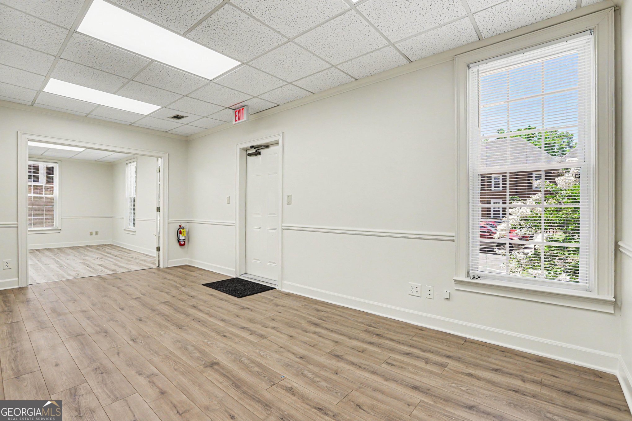 Commercial Lease in Sandy Springs 4