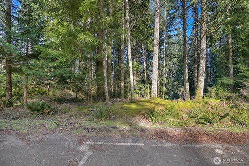 21 Bramble Way, Bellingham, WA, 98229-4407 | Card Image