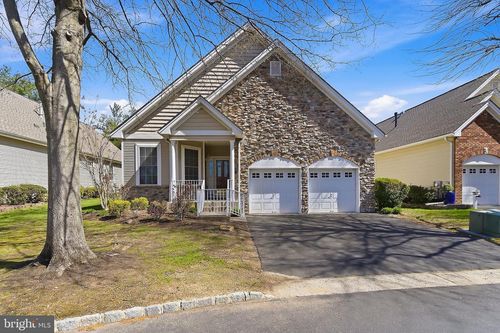 102 Hummingbird Dr, Hamilton, NJ, 08690-3568 | Card Image