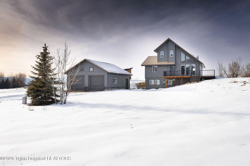 1864 Pioneer Trl, Driggs, ID, 83422-5281 | Card Image