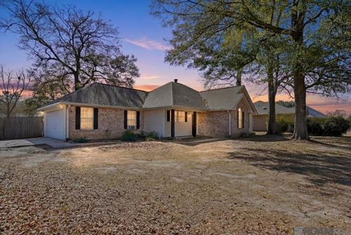 30132 Jacob St, Albany, LA, 70711-3423 | Card Image