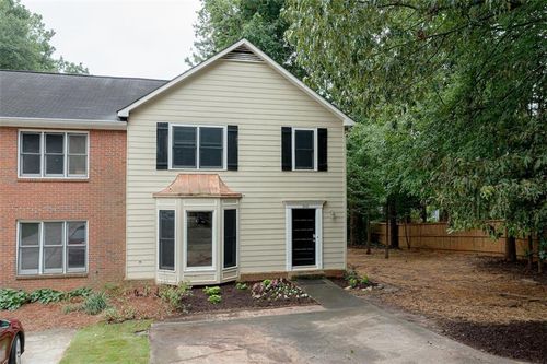 1848 Cooper Lake Dr Se, Smyrna, GA, 30080-6412 | Card Image