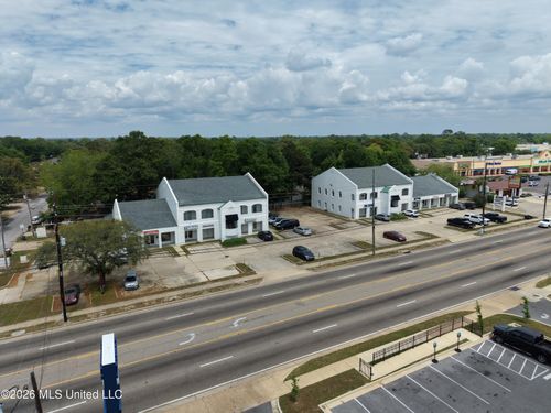 suite-b-2436 Pass, Biloxi, MS, 39531 | Card Image