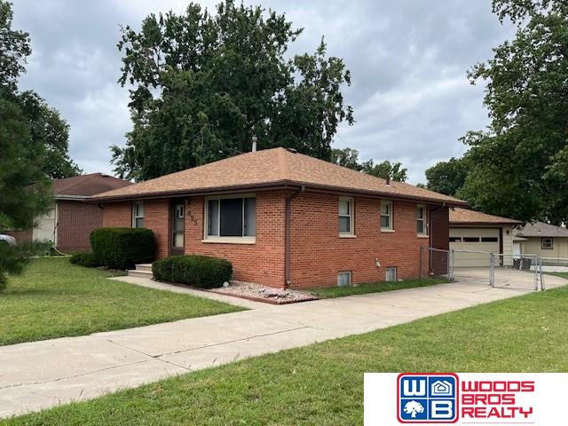 LA Brea Ave, Lincoln, NE 68504