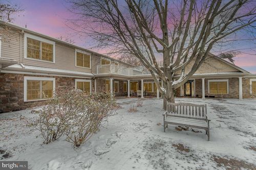 105 High Pointe Dr, HUMMELSTOWN, PA, 17036-8104 | Card Image