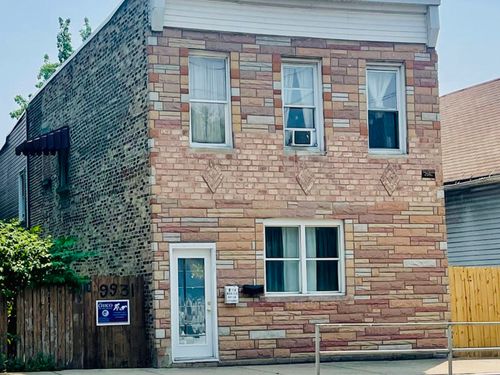 9931 S Ewing Ave, Chicago, IL, 60617-5566 | Card Image