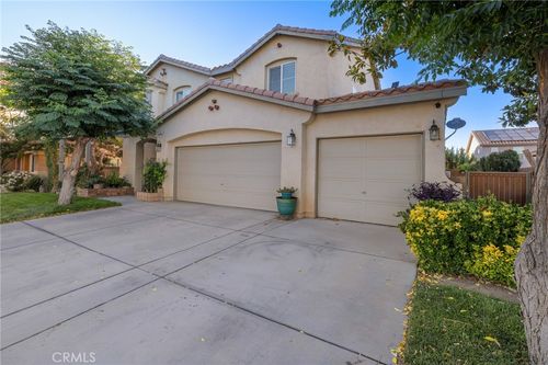 2821 E Avenue J4, Lancaster, CA, 93535-6168 | Card Image