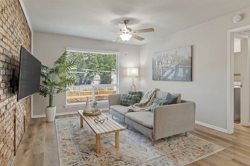 206-4340 Cedar Springs Road, Dallas, TX, 75219 | Card Image