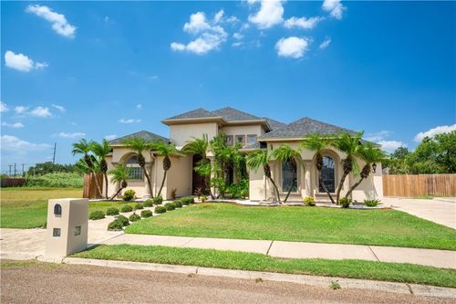 609 Chrysolite Dr, Weslaco, TX, 78596-6815 | Card Image