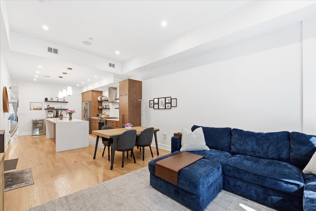 Residential in JC, Heights 5