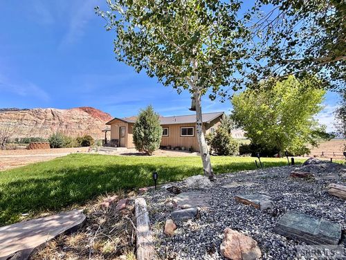 20 Stephens Rd, Challis, ID, 83226-4883 | Card Image