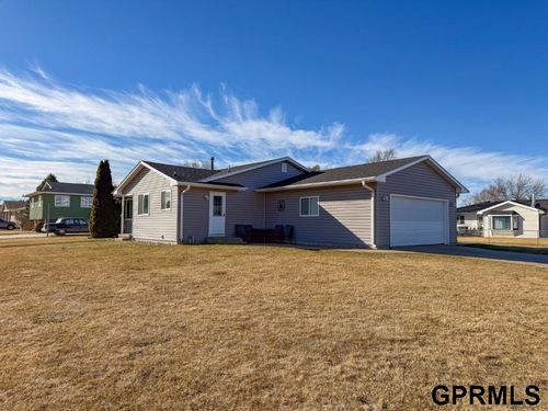 1407 Wade St, Lexington, NE, 68850-1178 | Card Image