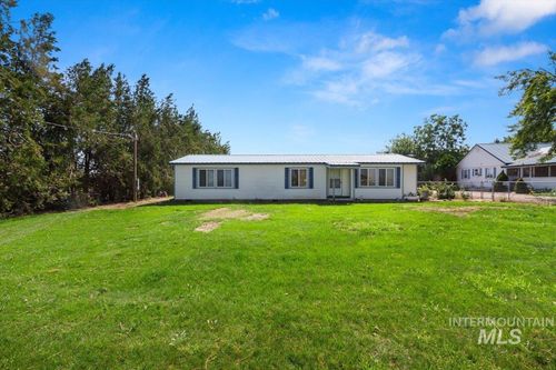 31854 Apple Valley Rd, Parma, ID, 83660-6396 | Card Image