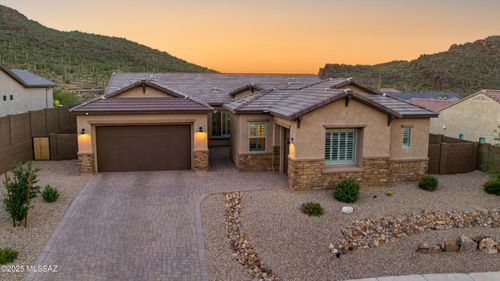 8395 N Movie Pass Trail, Tucson, AZ, 85743 | Card Image