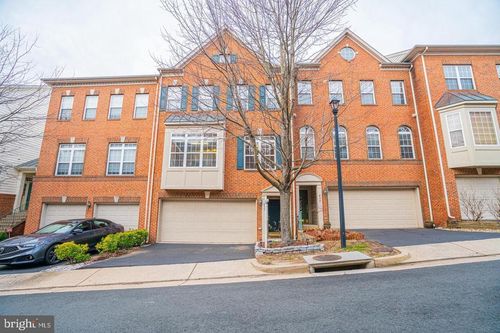 437 Clayton Ln, ALEXANDRIA, VA, 22304-7156 | Card Image