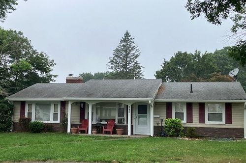 590 E Ashland St, Brockton, MA, 02302-2522 | Card Image