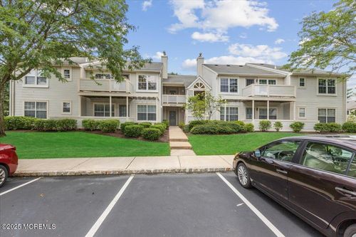 425 Winterberry Ct, Howell, NJ, 07731-3429 | Card Image