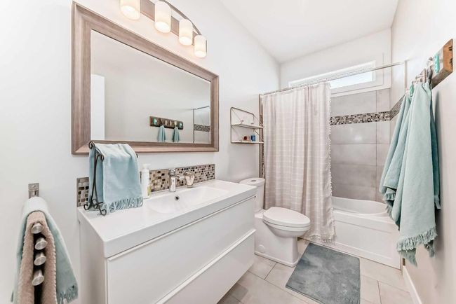 26 Mackenzie Ave, House other with 5 bedrooms, 3 bathrooms and 2 parking in Lacombe AB | Image 14