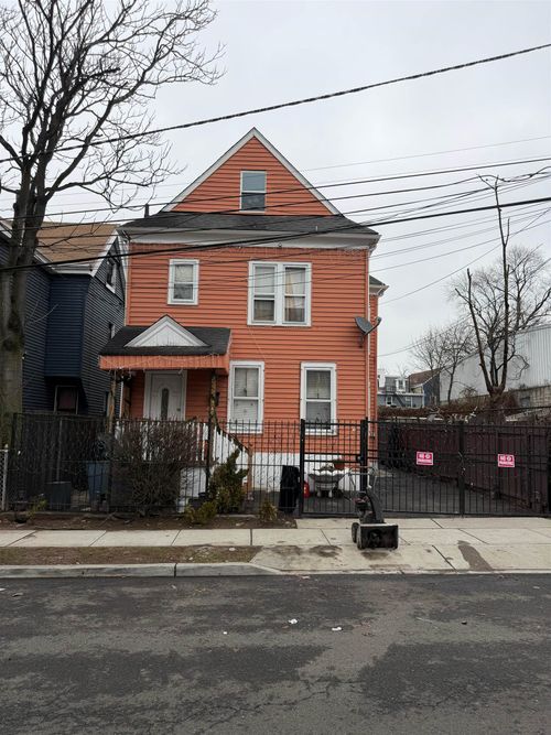 483 Cary St, Orange, NJ, 07050-1401 | Card Image