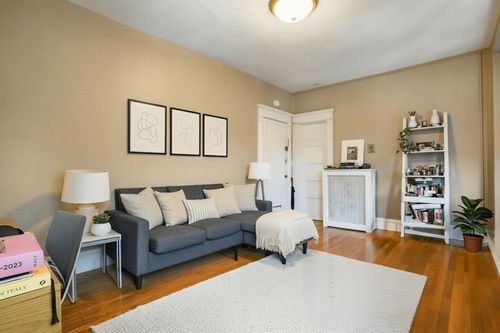 apt-710-8 Garrison St, Boston, MA, 02116-5720 | Card Image